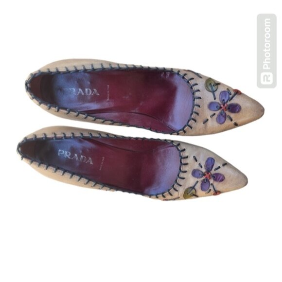 Prada Leather Floral Print Pumps size 40 1/2 EU - Picture 2 of 10